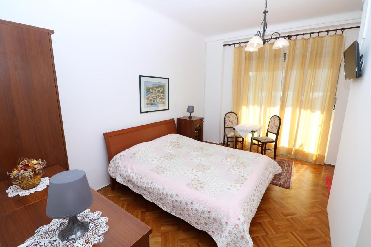 Studio Apartments Cavrak With Terrace باشْكا المظهر الخارجي الصورة