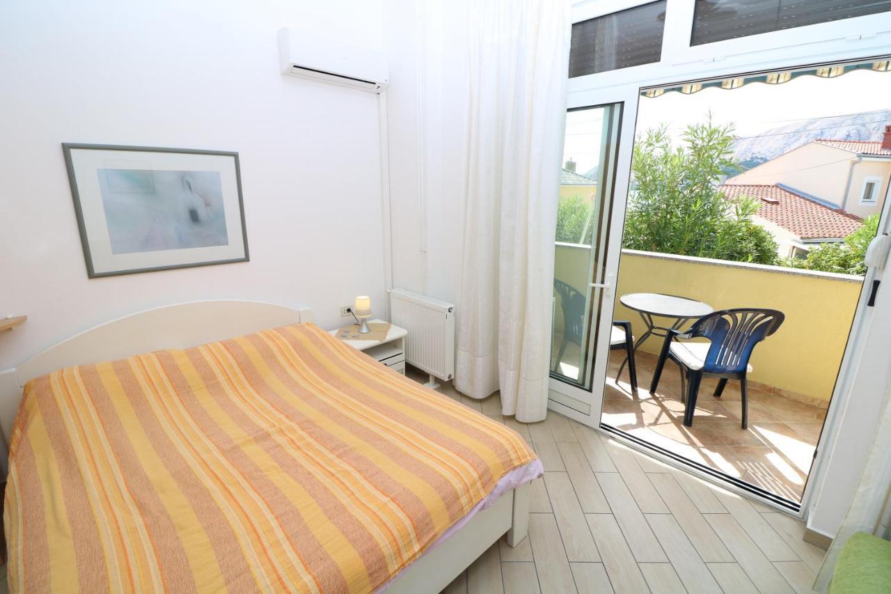 Studio Apartments Cavrak With Terrace باشْكا المظهر الخارجي الصورة