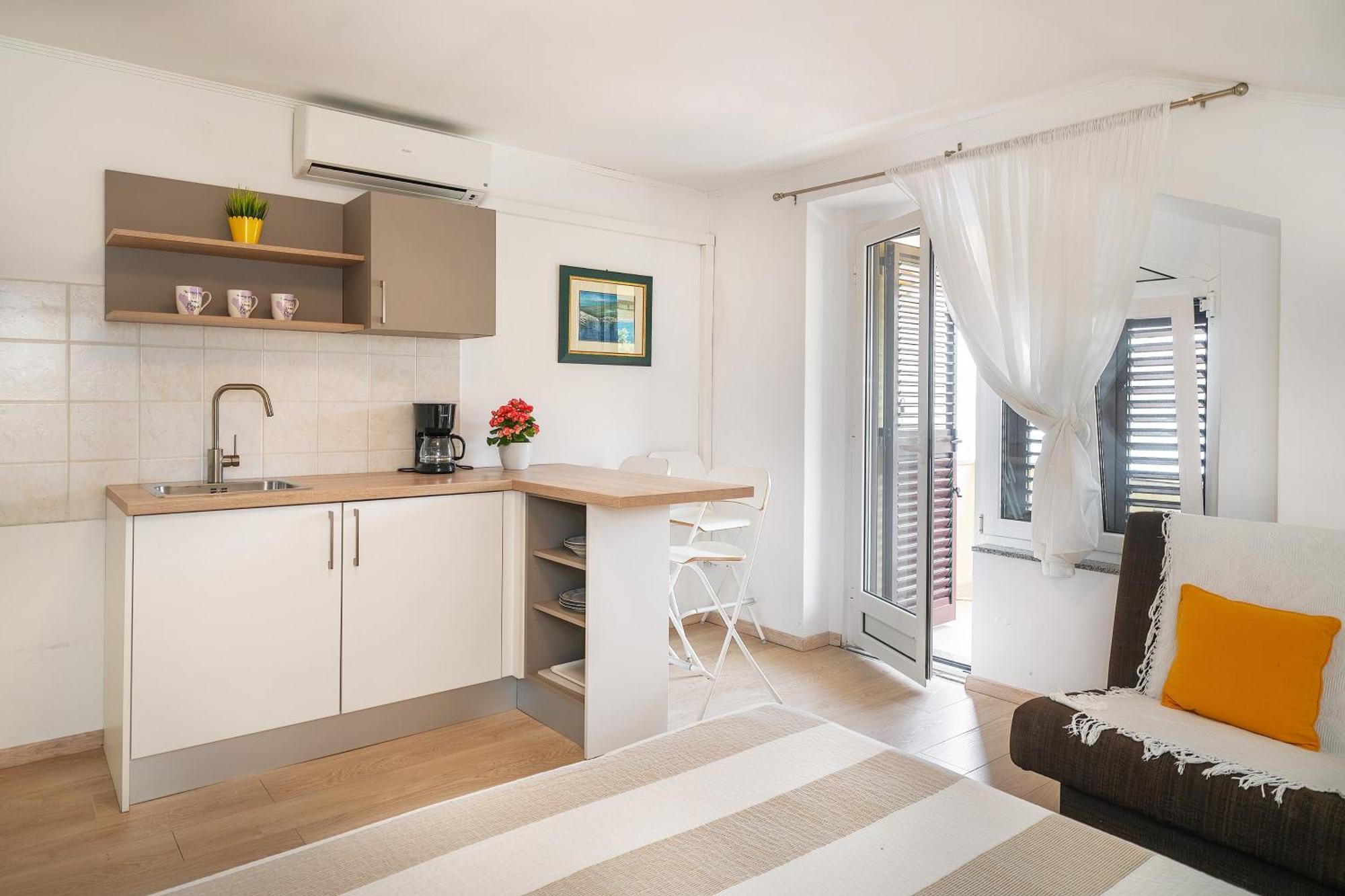 Studio Apartments Cavrak With Terrace باشْكا المظهر الخارجي الصورة