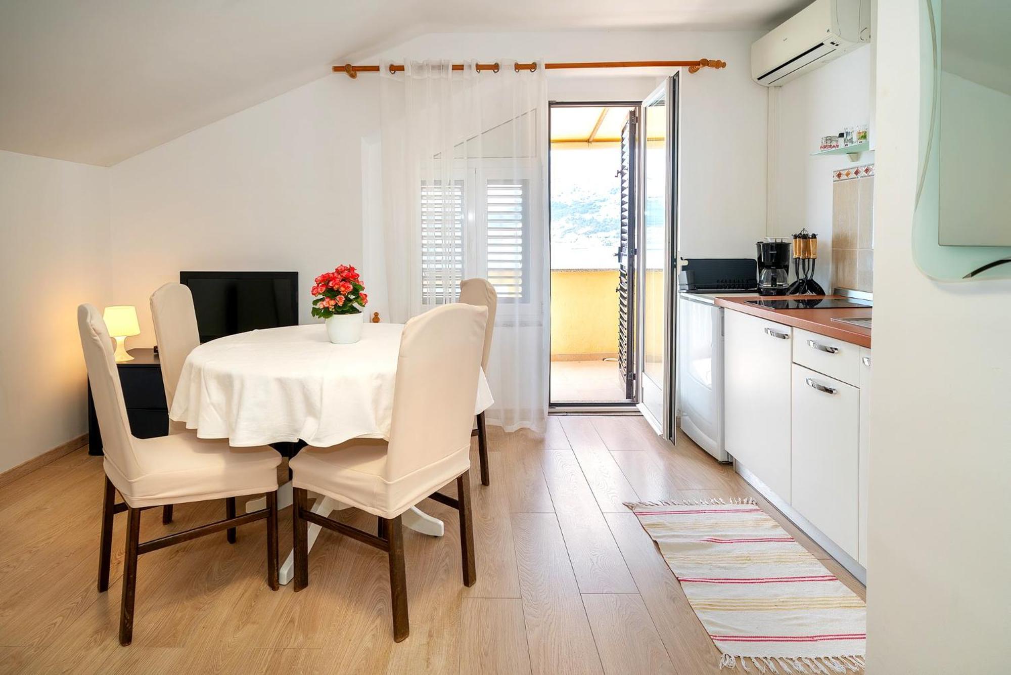 Studio Apartments Cavrak With Terrace باشْكا المظهر الخارجي الصورة